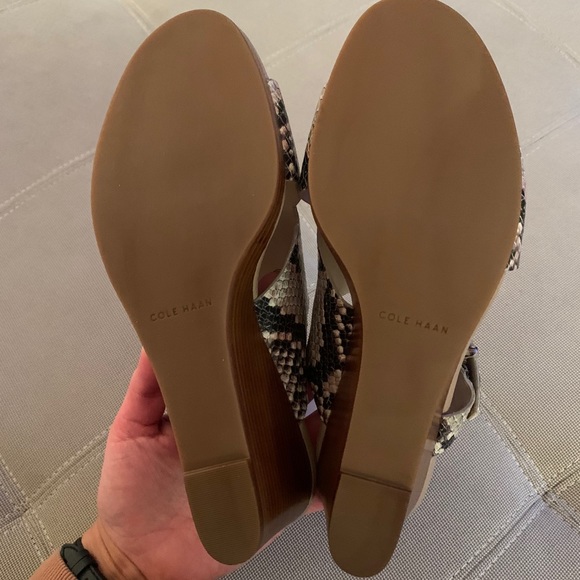 SOLD - Picture 4 of 4